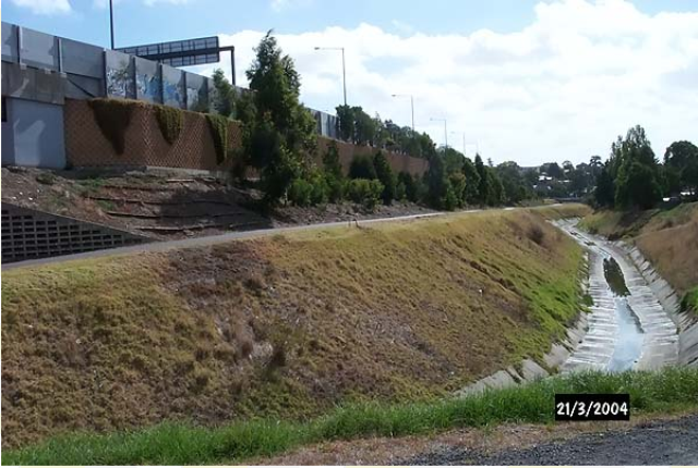 City Link Melbourne - Keystone Retaining Walls